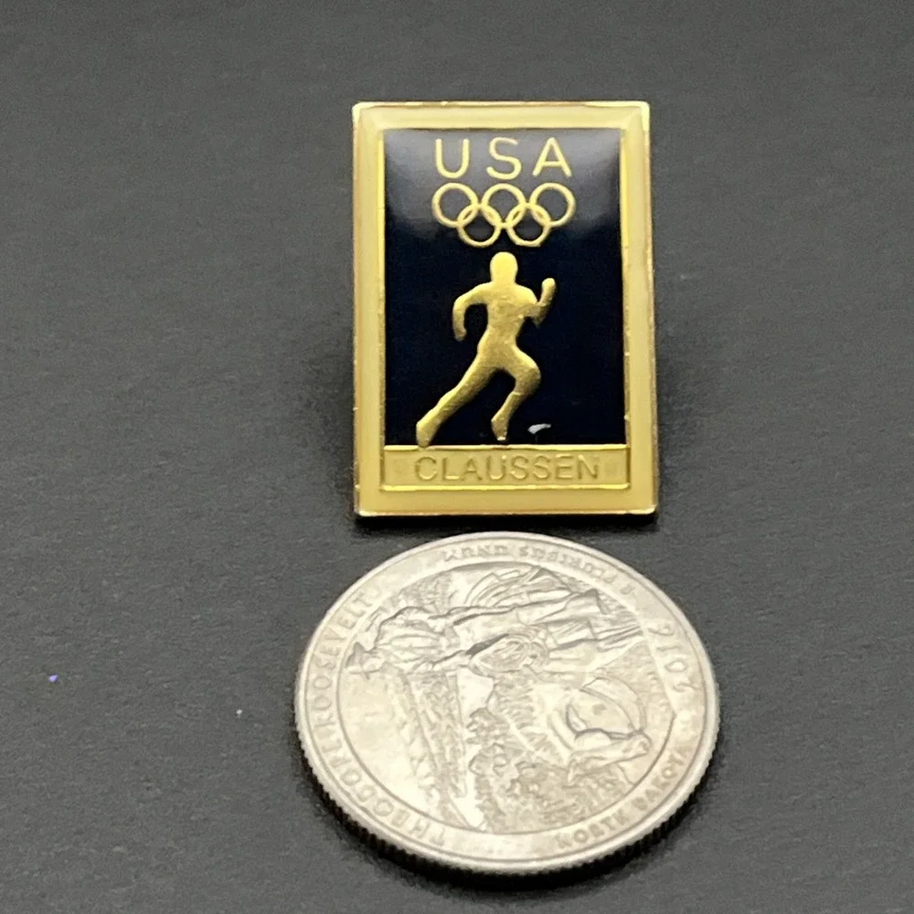 Vintage Olympic Games Team USA Claussen Sponsor‎ Running Lapel Hat Pin